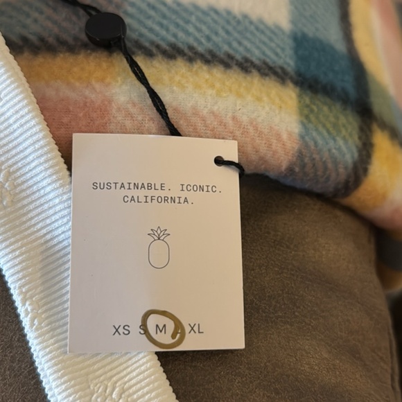 Skatie white bikini top - Picture 2 of 3